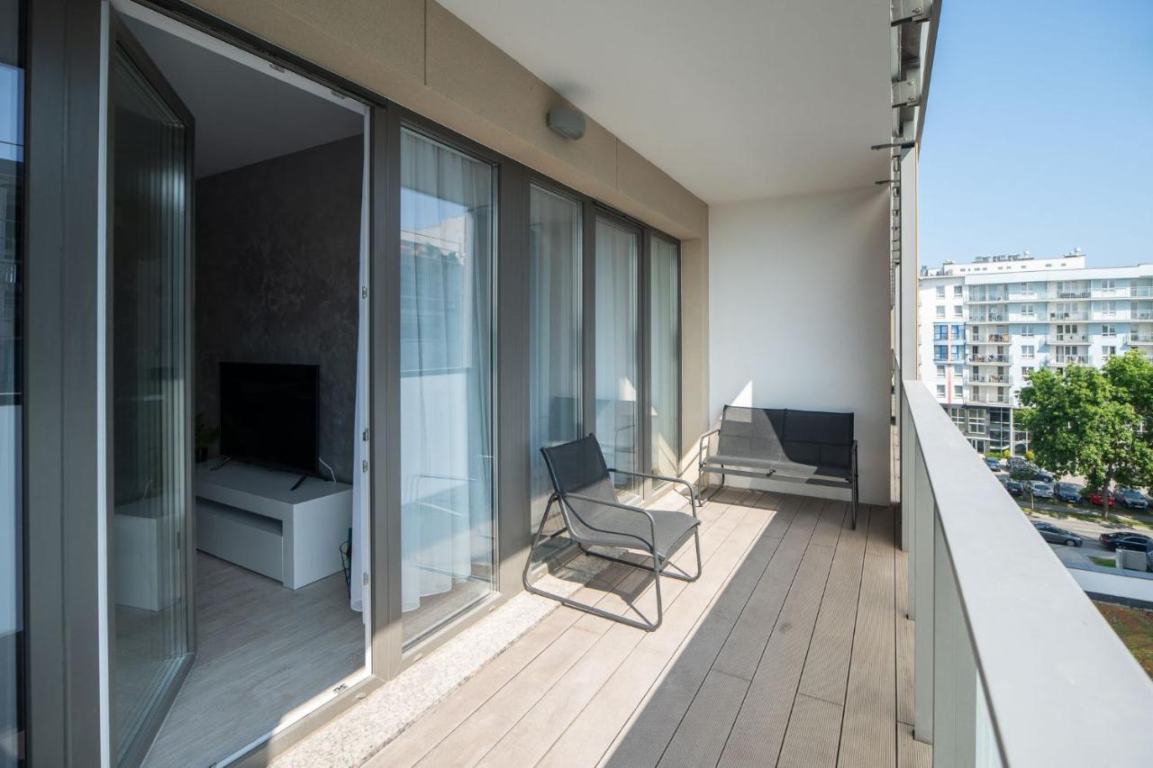 Faro Apartamenty Kasprowicza 20 Basen W Cenie Schwimmbad Im Preis コウォブジェク エクステリア 写真