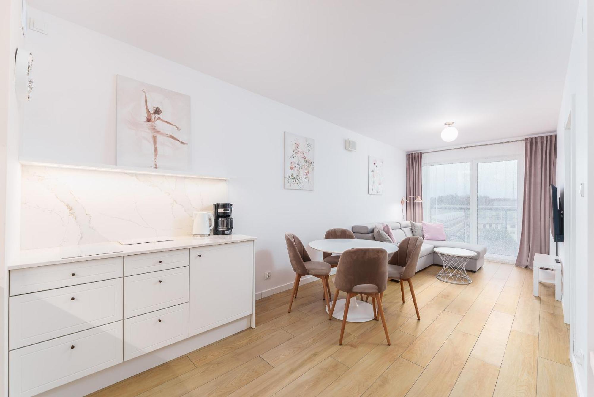 Faro Apartamenty Kasprowicza 20 Basen W Cenie Schwimmbad Im Preis コウォブジェク エクステリア 写真