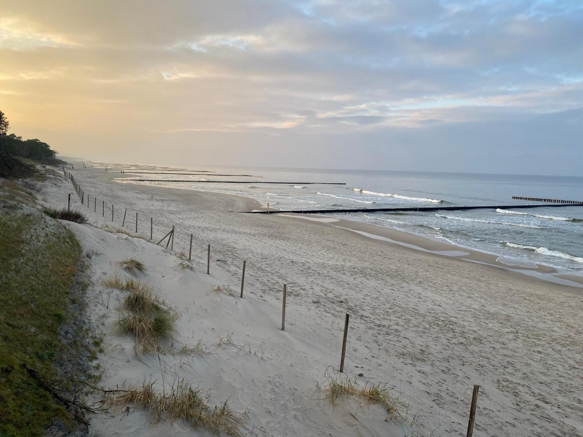 Faro Apartamenty Kasprowicza 20 Basen W Cenie Schwimmbad Im Preis コウォブジェク エクステリア 写真